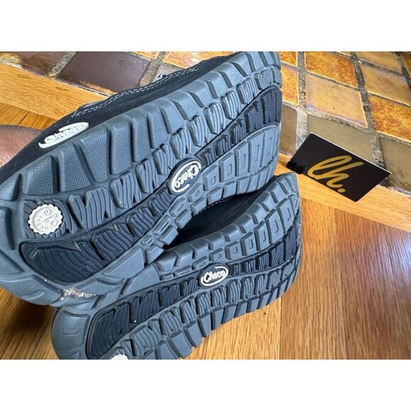 Youth 4 Chaco Outcross 2 Black Grey Athletic Water Shoes - Picture 8 of 9